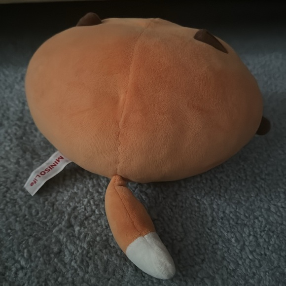 Miniso orange wolf - Picture 3 of 3